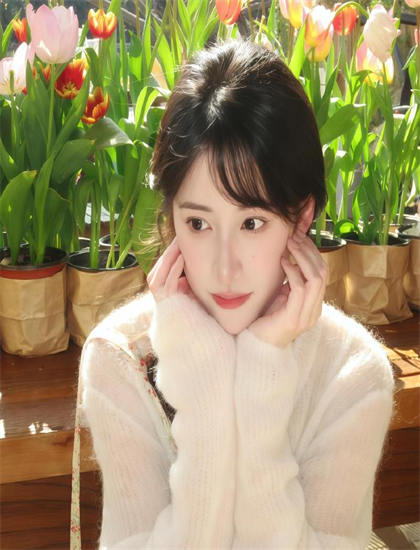 探秘《一起火锅吧》的情感表达与人性探索